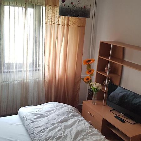 Apartament 2 Camere Nagyvárad Kültér fotó